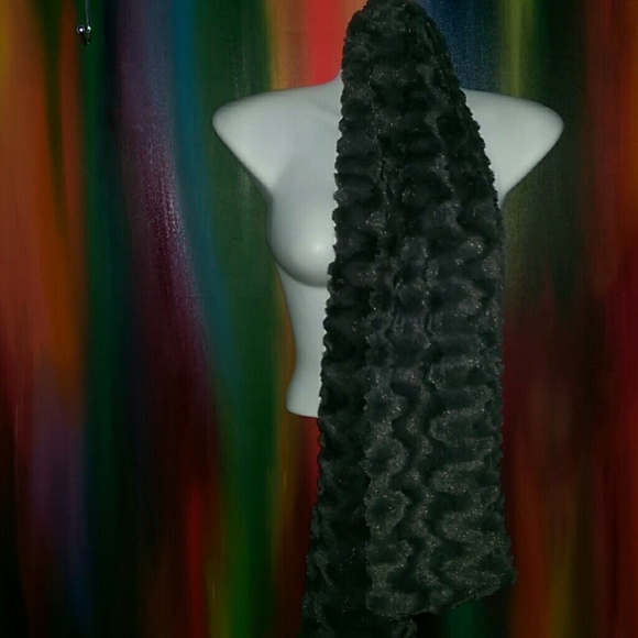 COPY - Charcoal Gray Scarf - Picture 4 of 5